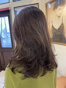 コレットヘア(Colette hair) 【Ren】パーマで作るレイヤースタイル