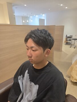 オム グランド(HOMME GRAND) アップバングショート