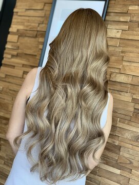 ラピス 横浜(Lapis) ハニーベージュ