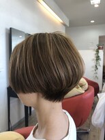 ロニーヘアーアンドネイル(Ronnie) バレイヤージュハンサムショート