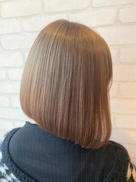 バブルス 本川越店(BUBBLES) ハイトーンミルクティーボブ