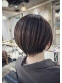 ココアベージュ