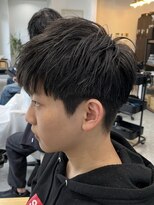 フゥ 宇都宮(FeU)&nbsp;ビジネスショートメンズマッシュツイストパーマツーブロック