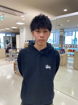 ケンジ 平塚ラスカ店(KENJE) 縦落ちツイストスパイラル/波巻き/メンズパーマ/湘南/平塚