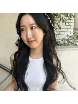 シャンティ 目白(SHANTi) ツインテールアレンジ