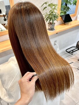 バートランド 白楽(Bertland) 島田/縮毛矯正 髪質改善ストレート 艶髪 トリートメント 白楽