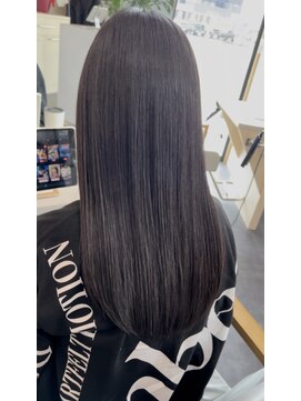 エムスリー ソリス(EMU THREE SOLIS) 縮毛矯正