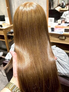 アフィナー(Afinar) 【横浜駅/横浜西口】ミルクティーベージュ