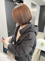 トゥエル バイ ディプティモイラ(tuelu by dipty MOILA) Olive beige×艶ボブ
