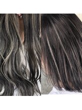 【Q&A】白髪が気になり始めましたが、隠すだけでなくお洒落なカラーも楽しめますか？