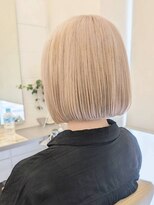 エニフォーイーストハム(Eni for eastham)&nbsp;ホワイトベージュ×ボブ