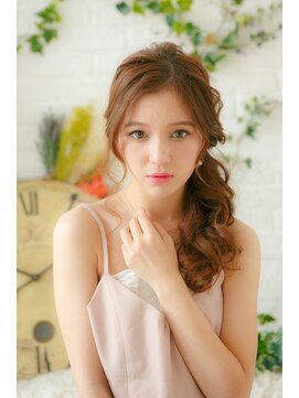 ヘアセットサロンシャルメ 梅田店(Hair Make Salon CHARMER) パーティーにおすすめ華やかサイドダウン