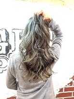 エイトセカンド 新宿三丁目店(EIGHT second)&nbsp;【EIGHT second】牧瀬＿カーキベージュ×大人ウェーブ