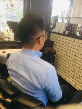 ヒロザバーバー(HIRO THE BARBER) ビジネスショート　宇部市/理容室/理容院/メンズカット
