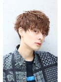 ニュアンスパーマ　韓国マッシュ　カーキベージュ