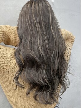 キラ 渋谷(KILLA) ハイライトグレージュ/ホワイトアッシュ/白髪ぼかし/髪質改善