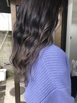 ネイヴィル(navile)&nbsp;透明感抜群のハイライト、グラデーション