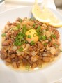 イマージュアヴェダ 丸井吉祥寺店 これはフィリピンの人気料理のポークシシグ！にんにくがいいです