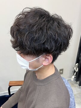 スナッグルサロン(SNUGGLE SALON) 緩め波巻きパーマ/ノーセット/ツイストスパイラル/メンズ/池袋