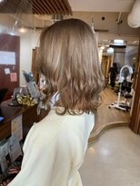 ロウバイレボ 柏(lou by revo)&nbsp;くびれミディ/イヤリングカラー/前髪イメチェンラベンダーカラー