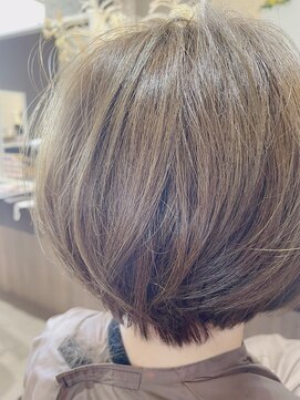 ヘアーアンドビューティーショップ エボルティー(hair&beauty shop EvoLuty) ブリーチなしのカラー