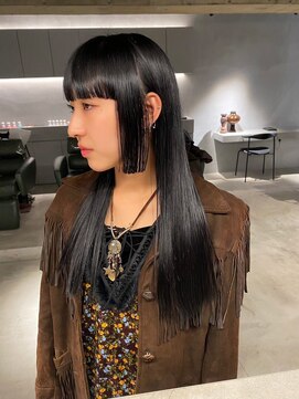 リール(rire) デザインカラーレイヤーカットウェットヘア夏オリーブベージュ