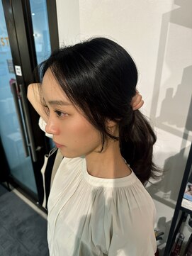 コワファースト長崎シャンプーボーイ 2nd(COIFF1RST 長崎 SHAMPOO BOY) 長崎　結んでも可愛い！顔周りレイヤーカット