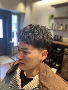 ホリミヤ(HORIMIYA) メンズショートパーマ