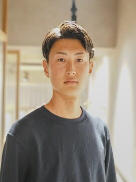 ダウズバーバーショップ 渋谷(dau's barber shop) 【センターパート】メンズ/バーバー/渋谷/宮益坂