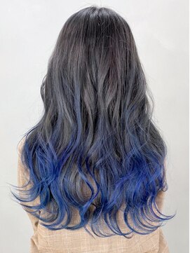 アイティー バイ アルバム 中野店(IT by ALBUM) ブルーグラデーション_ウェーブパーマフォギーベージュ_ba281223