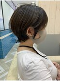 大人かわいい小顔丸みくびれショート新宿