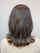 ナンバー デセオ 吉祥寺(N° deseo)&nbsp;大人かわいいくびれミディラベンダーインナーカラー