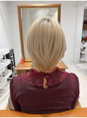 ボブカーキグレージュマッシュショート大人かわいい