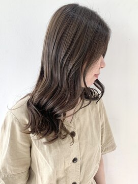 フォーク FOLK 【FOLK】透明感アッシュブラウン☆似合わせゆる巻きロング♪