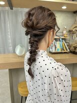 イット(it.)&nbsp;kana アレンジ  編みおろし