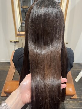 リノ(Lino) 10代20代30代【髪質改善トリートメント】