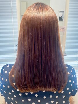 美容室フルール 20代30代40代髪質改善アッシュブラウン艶感ストレート透明感