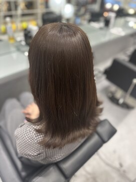 ミニョン(Mi9non) ナチュラルブラウンで一色に