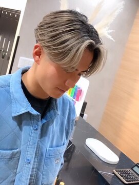 アッドバイケーツー 心斎橋(add by k-two Men's) 外国人風メンズバレイヤージュ/メンズカット/センターパート