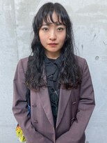 リル(Lilu)&nbsp;Lilu 2025.5 パーマスタイル 堀家碧