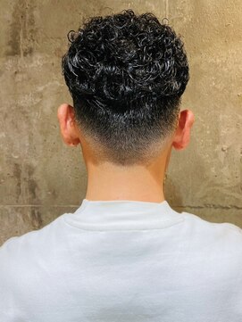 ソレイユ バイ アルフレッド(SOLEIL by alfRed) メンズ メンズショート 刈り上げ グラデーション ミリ 後頭部