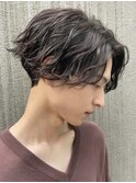 ツイストスパイラルパーマメンズマッシュセンターパートウルフ