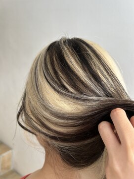 バズ(BUZZ) ローライトカラー（buzz十和田）