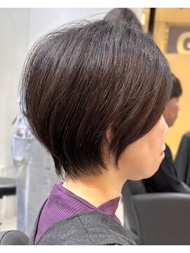 ヨファ ヘアー(YOFA hair) 似合わせ　大人くびれショート