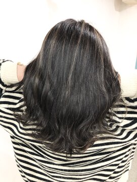 ヘアースタジオ ゼン(hair studio Zen) ハイライトカラー