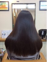 トリート(TREAT)&nbsp;艶髪ヘッドスパ＋カラーリング＋カット