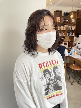 ヘアーアイストゥーレ(HAIR ICI TRE) ミディアムパーマ　パーマ　担当渡辺聖