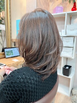 ミッシェル アフロート(michelle afloat) 髪のお悩みはC curve cutで。20代30代40代50代感動のレイヤーへ