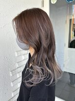 ラフ バイ マグ 南松本(R.A.F. by Mag)&nbsp;20代30代ハイライトバレイヤージュ透明感外国人風カラー