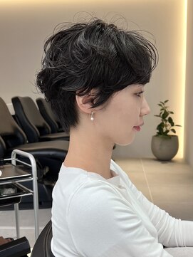 グラフ 日本橋(GRAFF) ショートカット×ひし形ショートボブ×前髪あり20代30代40代 s03